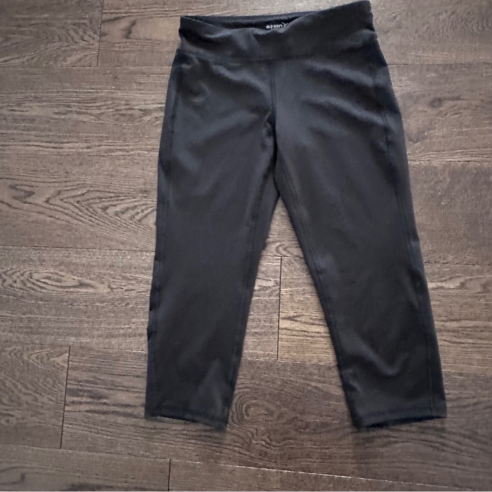 Mix & Match 2/$10 Old Navy Active Black Leggings